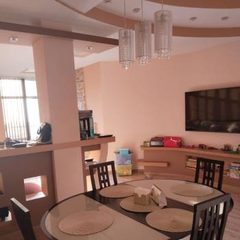 Продается 3-х комнатная квартира, 107 м²