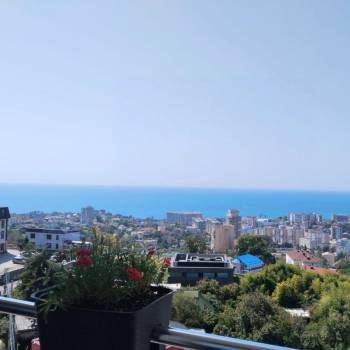 Продается 3-х комнатная квартира, 107 м²