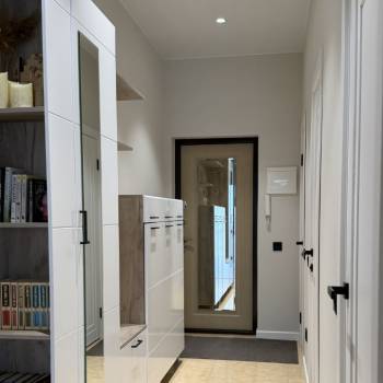 Продается 1-комнатная квартира, 52 м²