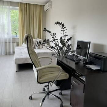 Сдается 2-х комнатная квартира, 74 м²