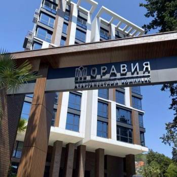 Продается 1-комнатная квартира, 38 м²