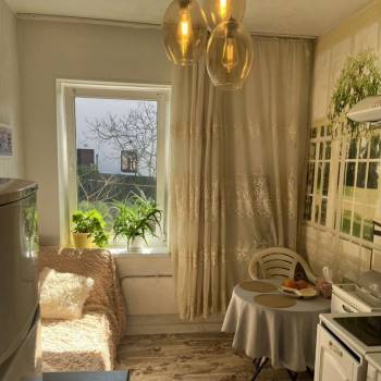 Продается 1-комнатная квартира, 27 м²