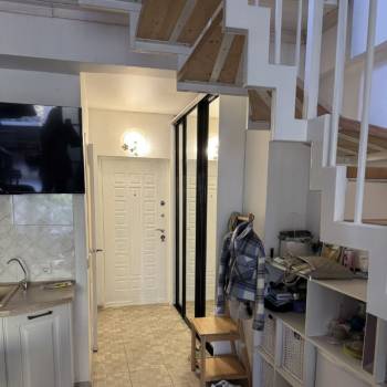 Продается 3-х комнатная квартира, 80 м²