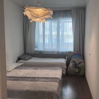 Продается 1-комнатная квартира, 44 м²