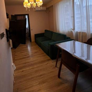 Продается 3-х комнатная квартира, 46,5 м²