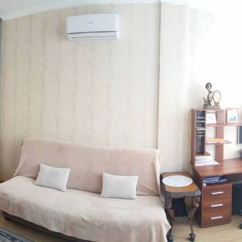 Продается 1-комнатная квартира, 38,3 м²
