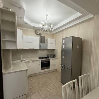 Сдается Многокомнатная квартира, 68 м²