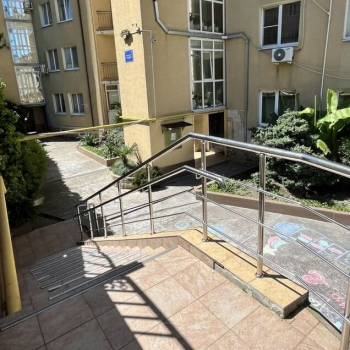 Продается 1-комнатная квартира, 42,7 м²