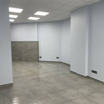 Продается Нежилое помещение, 65 м²