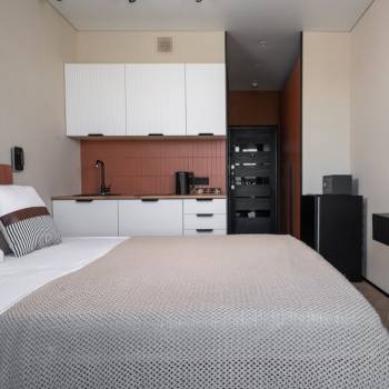 Продается 1-комнатная квартира, 18 м²