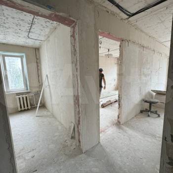 Продается Многокомнатная квартира, 80 м²
