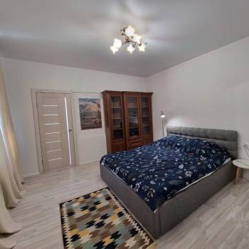 Продается Многокомнатная квартира, 80,3 м²