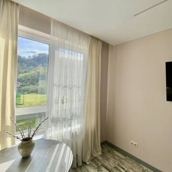 Продается 1-комнатная квартира, 37 м²