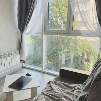 Продается 1-комнатная квартира, 17,8 м²