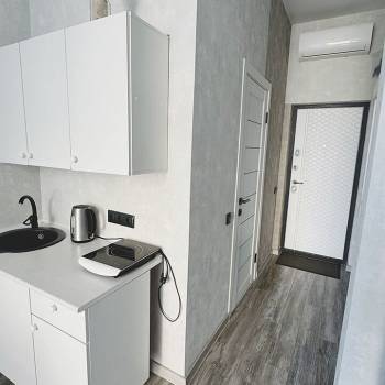 Продается 1-комнатная квартира, 17,8 м²