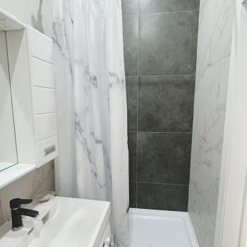 Продается 1-комнатная квартира, 17,8 м²