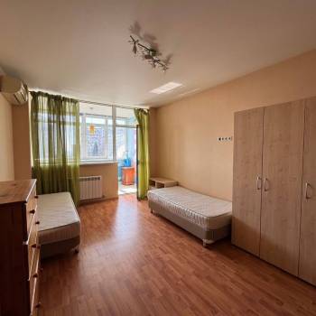 Продается 3-х комнатная квартира, 140 м²