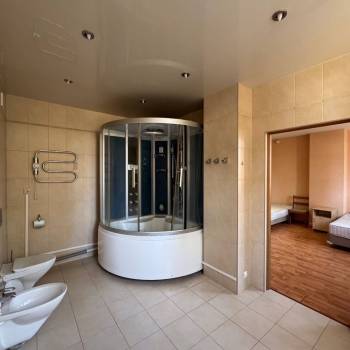 Продается 3-х комнатная квартира, 140 м²