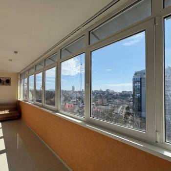 Продается 3-х комнатная квартира, 140 м²