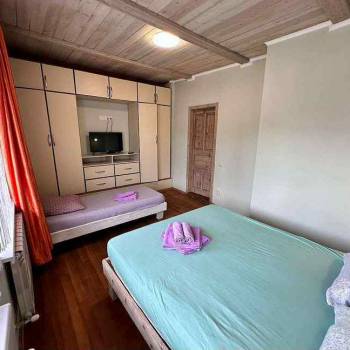 Сдается 1-комнатная квартира, 60 м²