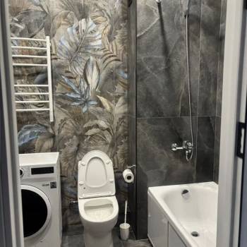 Продается 1-комнатная квартира, 32 м²