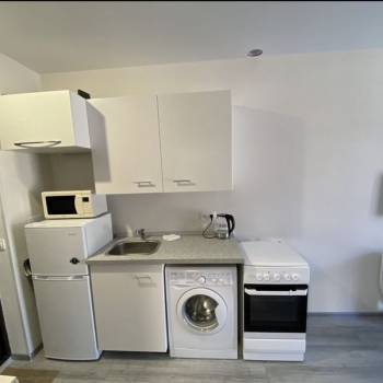 Продается 1-комнатная квартира, 28 м²