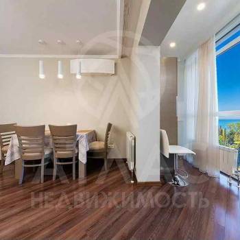 Сдается Многокомнатная квартира, 139 м²