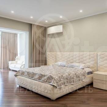 Сдается Многокомнатная квартира, 139 м²