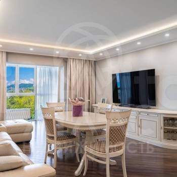 Сдается Многокомнатная квартира, 139 м²