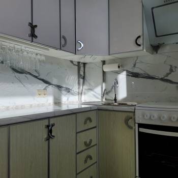 Продается 1-комнатная квартира, 32,6 м²