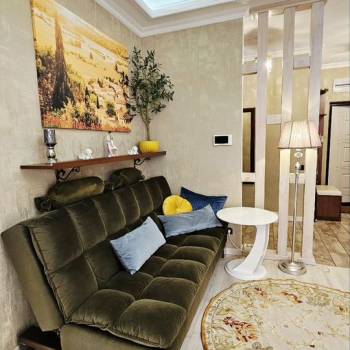 Сдается 1-комнатная квартира, 60 м²