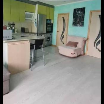 Сдается 2-х комнатная квартира, 42 м²