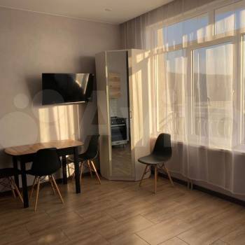 Сдается 1-комнатная квартира, 45 м²