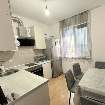 Сдается 2-х комнатная квартира, 60 м²