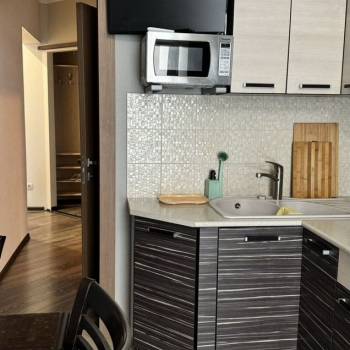 Сдается 1-комнатная квартира, 45 м²
