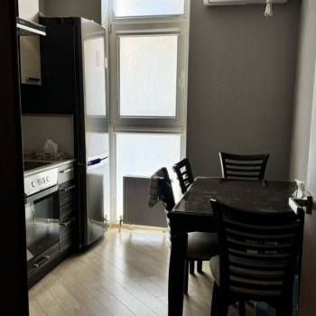 Сдается 1-комнатная квартира, 45 м²