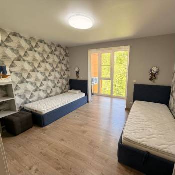 Сдается Многокомнатная квартира, 64 м²