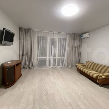 Сдается 2-х комнатная квартира, 70 м²
