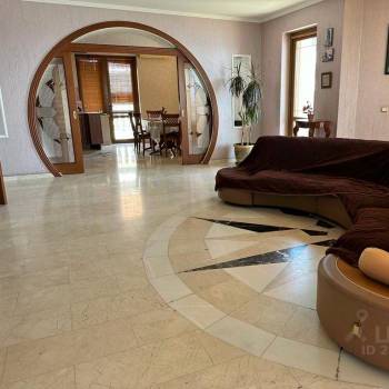 Сдается Дом, 550 м²