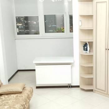 Продается 1-комнатная квартира, 32 м²