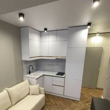 Продается 1-комнатная квартира, 27 м²
