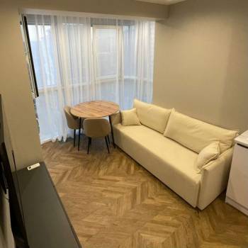 Продается 1-комнатная квартира, 27 м²