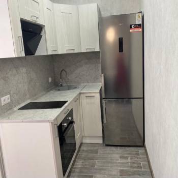 Продается 1-комнатная квартира, 42,9 м²