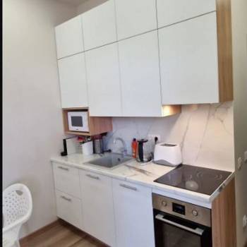 Продается 1-комнатная квартира, 35 м²