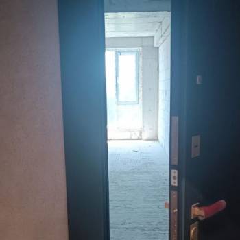 Продается 1-комнатная квартира, 32 м²