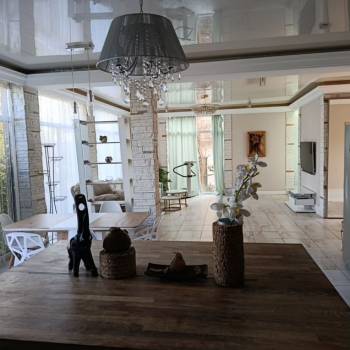 Продается Дом, 283 м²