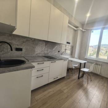 Продается 1-комнатная квартира, 35 м²