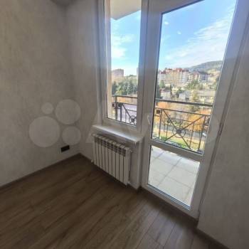 Продается 1-комнатная квартира, 35 м²