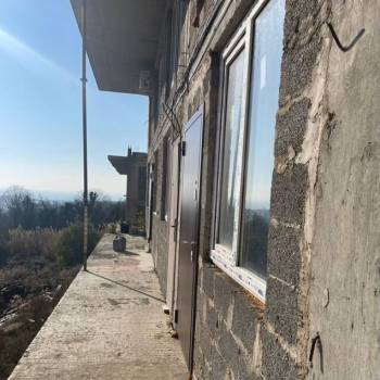 Продается 1-комнатная квартира, 36 м²