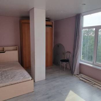 Сдается Многокомнатная квартира, 60 м²